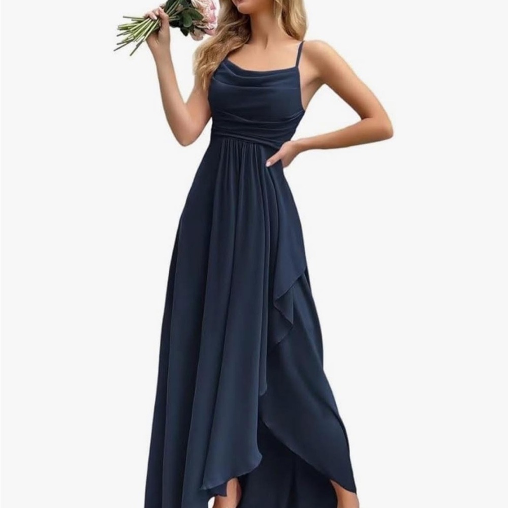 Elegant Navy Blue Evening Gown